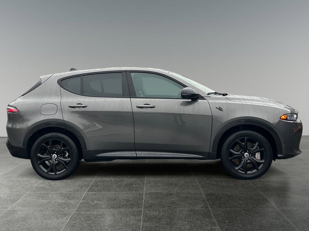 Used 2024 Dodge Hornet R/T Plus w/ Tech Pack Plus w/o Parking AWD/4WD image 8