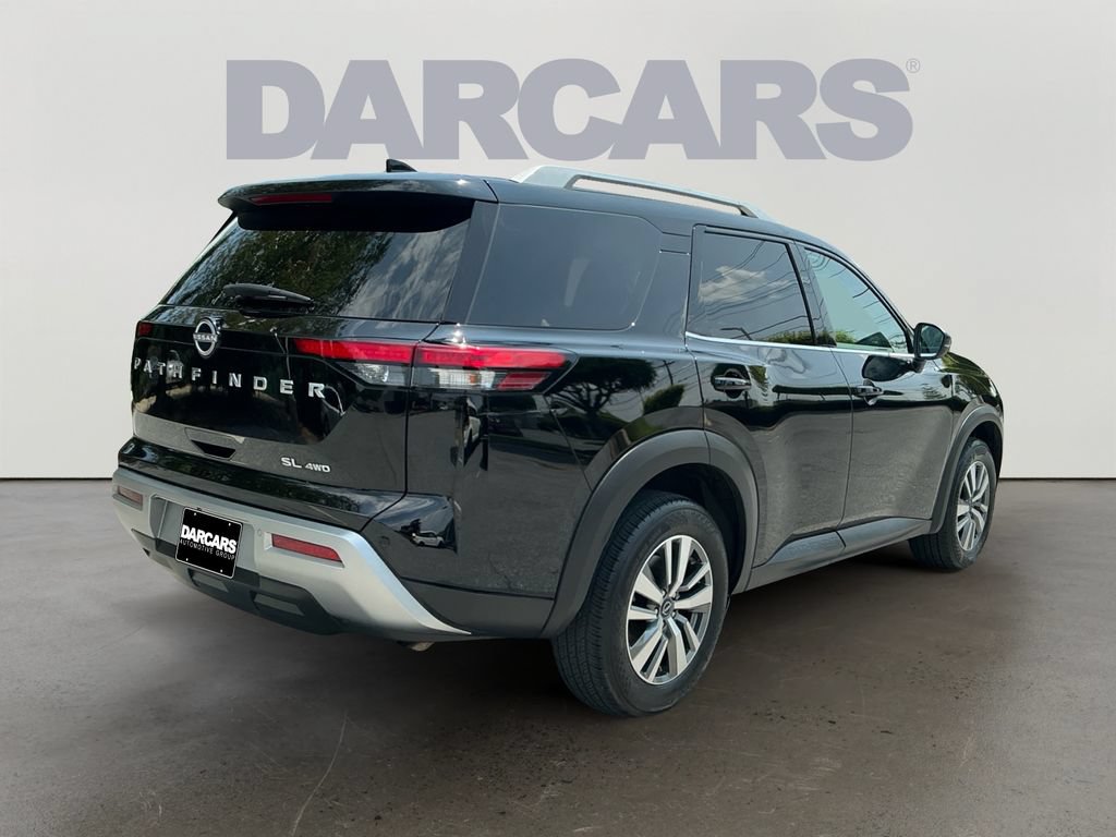 Used 2025 Nissan Pathfinder SL AWD/4WD image 7