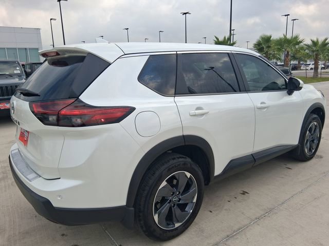 Used 2026 Nissan Rogue SV FWD image 7