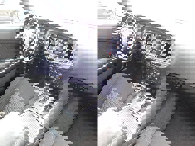 Used 2023 Dodge Charger SXT image 10