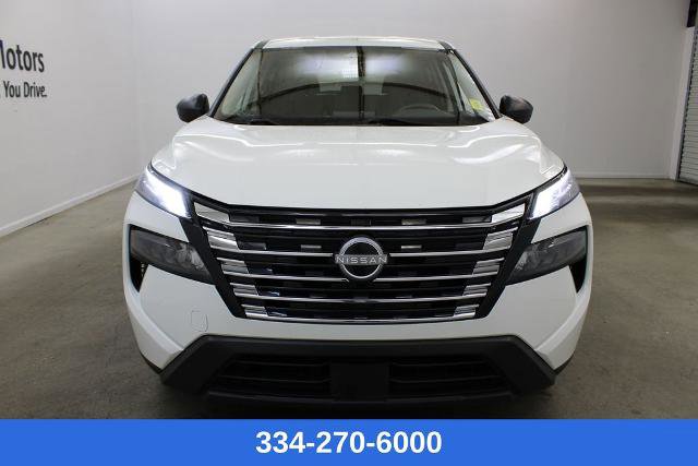 Certified 2024 Nissan Rogue S image 6