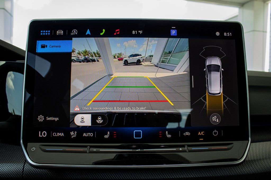 New 2025 Volkswagen GTI SE image 6