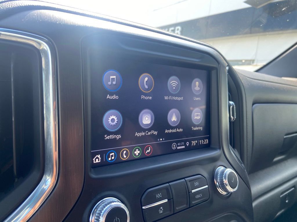 Used 2023 GMC Sierra 2500 AT4 image 25