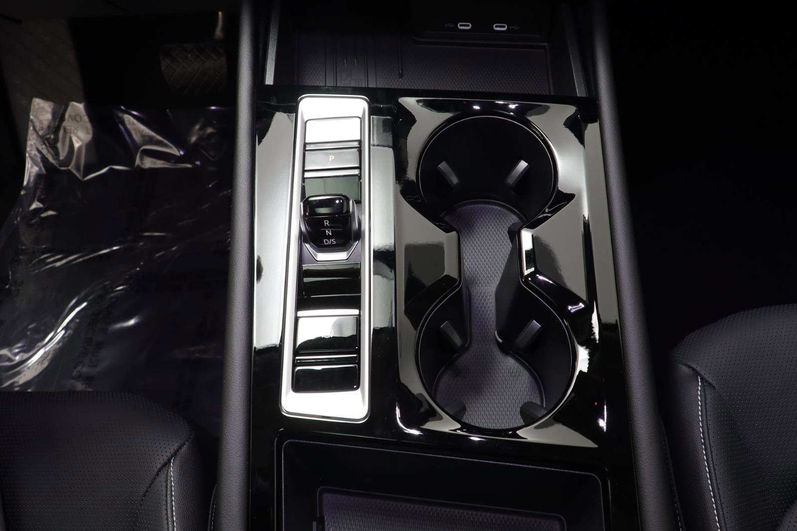 New 2026 Volkswagen Atlas SEL image 12