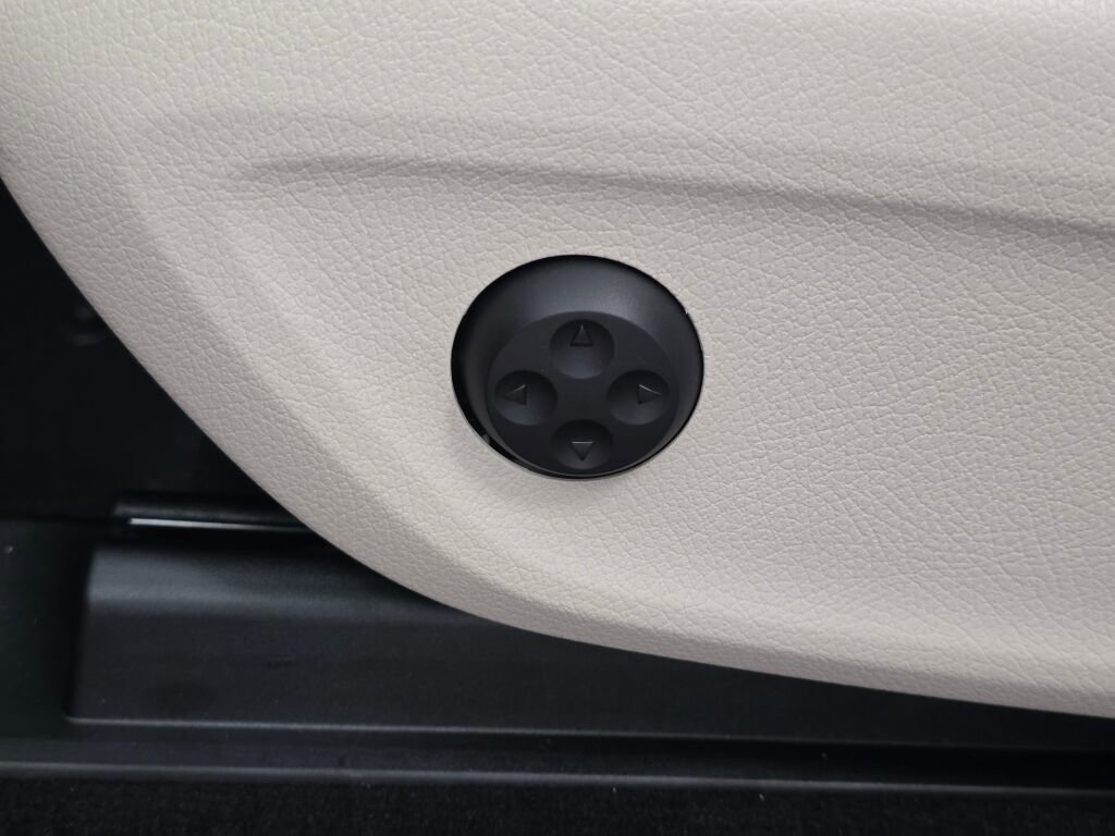 New 2026 Mercedes-Benz GLE 450 4MATIC image 24