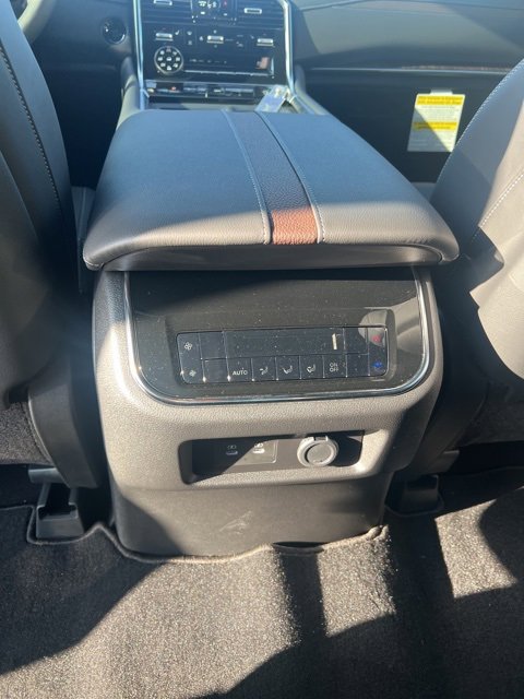 New 2026 Nissan Armada SL w/ Captain's Chari Seat Package image 10