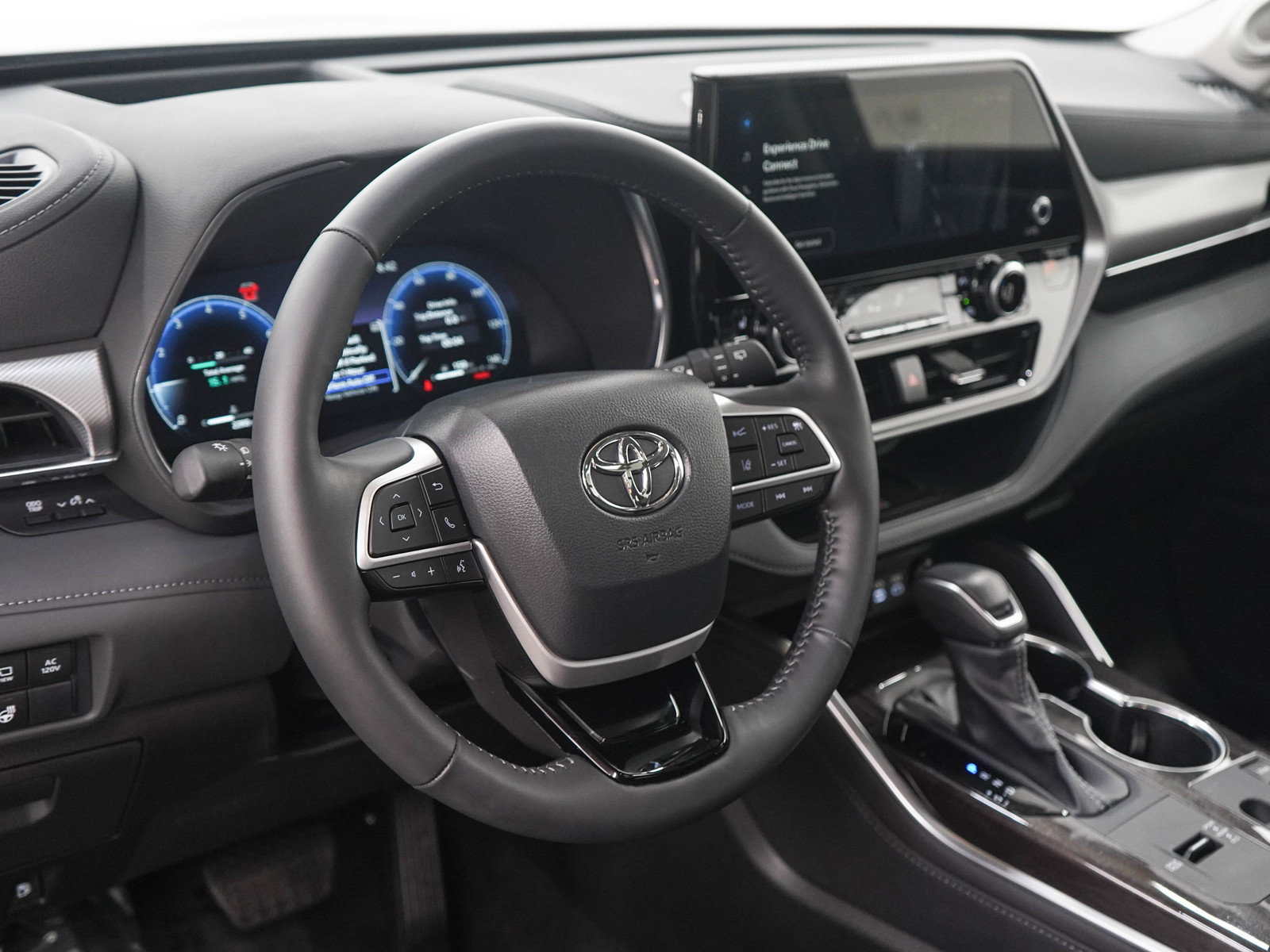Used 2026 Toyota Highlander Platinum AWD/4WD image 39