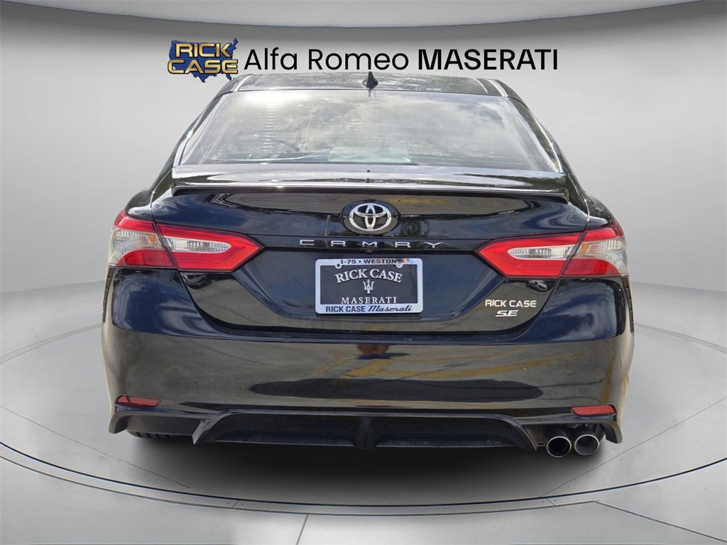 Used 2019 Toyota Camry L image 6
