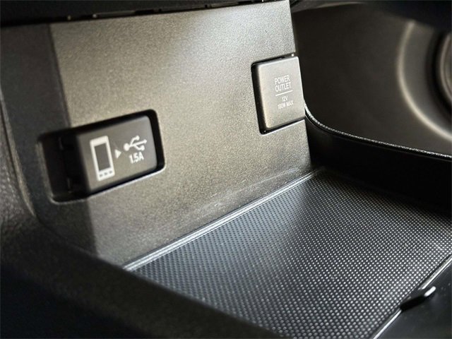 Used 2020 Honda Civic Touring image 5