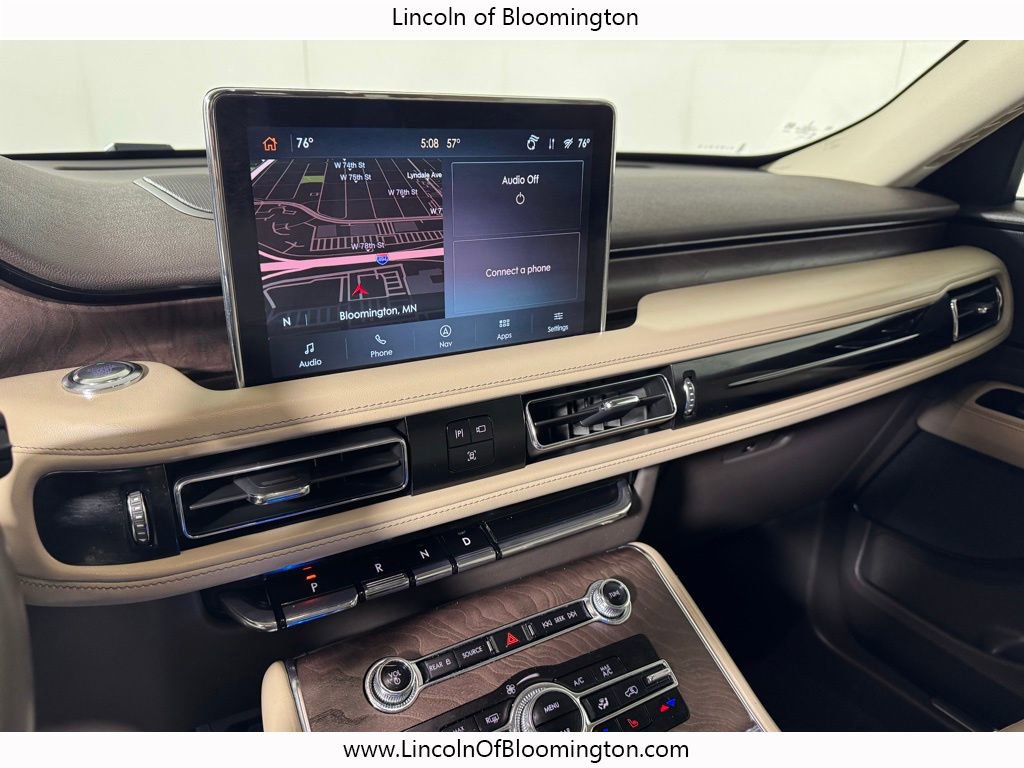 Certified 2023 Lincoln Aviator Reserve w/ Equipment Group 201A image 32