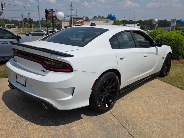 Used 2020 Dodge Charger R/T w/ Blacktop Package RWD image 12