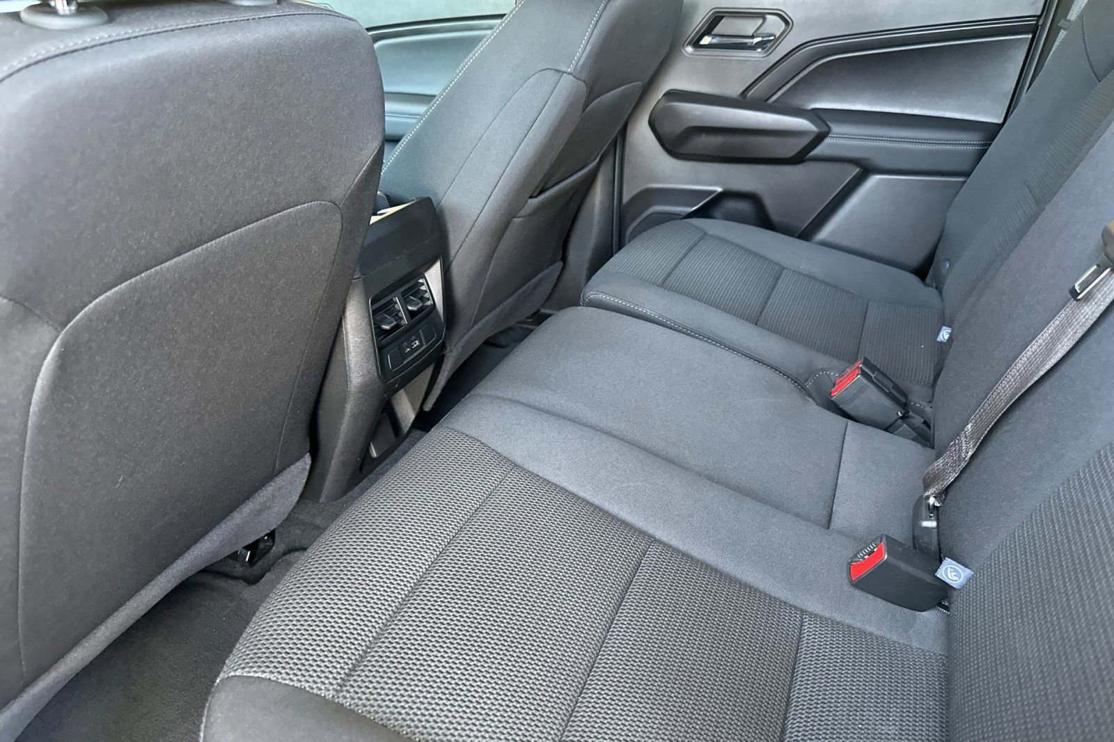 Used 2024 GMC Canyon Elevation w/ Convenience Package RWD image 12