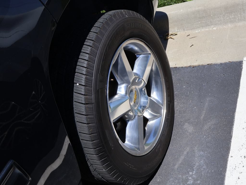 Used 2011 Chevrolet Tahoe LS w/ Regional Value Package AWD/4WD image 20