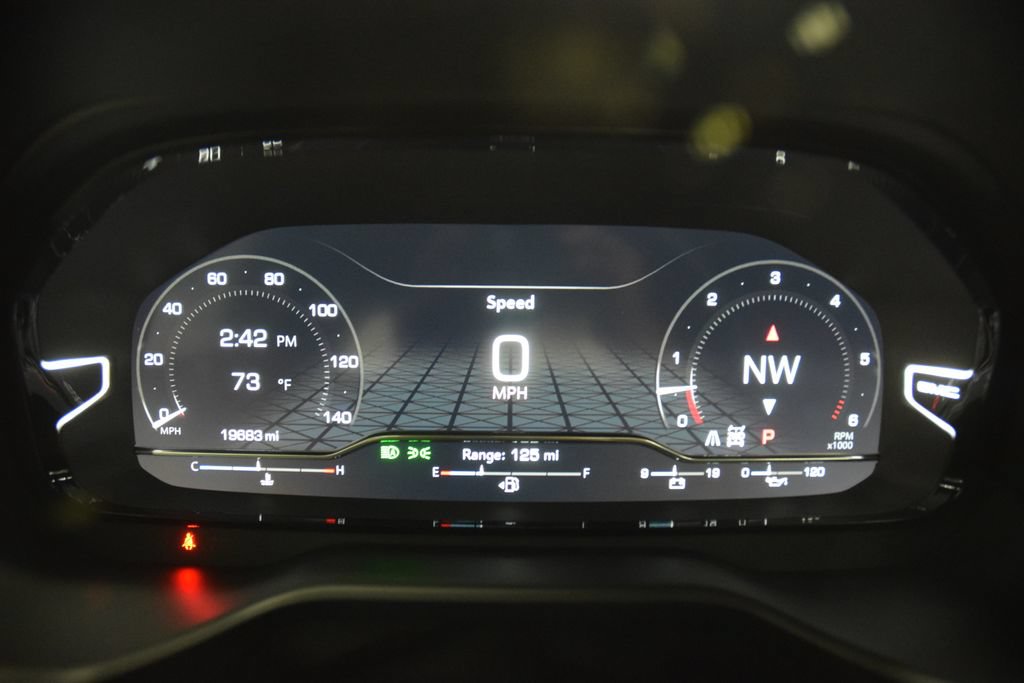 Used 2024 GMC Yukon XL Denali AWD/4WD image 55