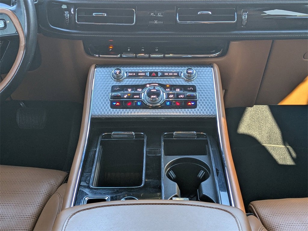 Used 2020 Lincoln Aviator Black Label w/ Dynamic Handling Package image 21