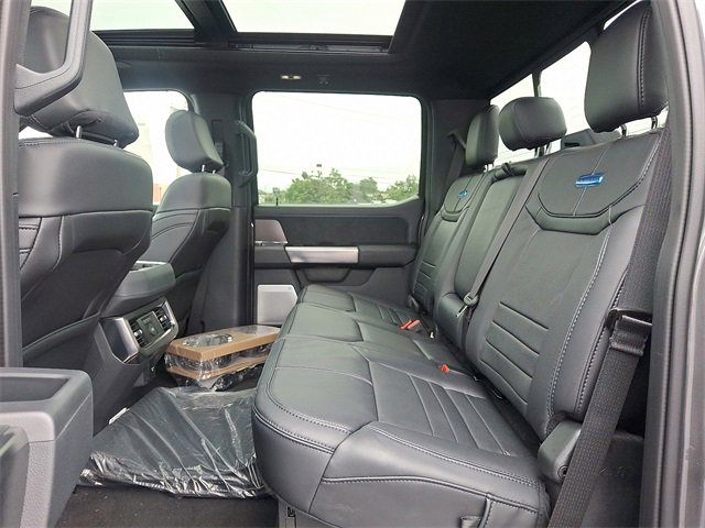New 2026 Ford F250 Platinum image 8