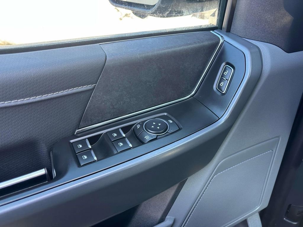 Used 2024 Ford F150 XLT w/ Mobile Office Package image 20