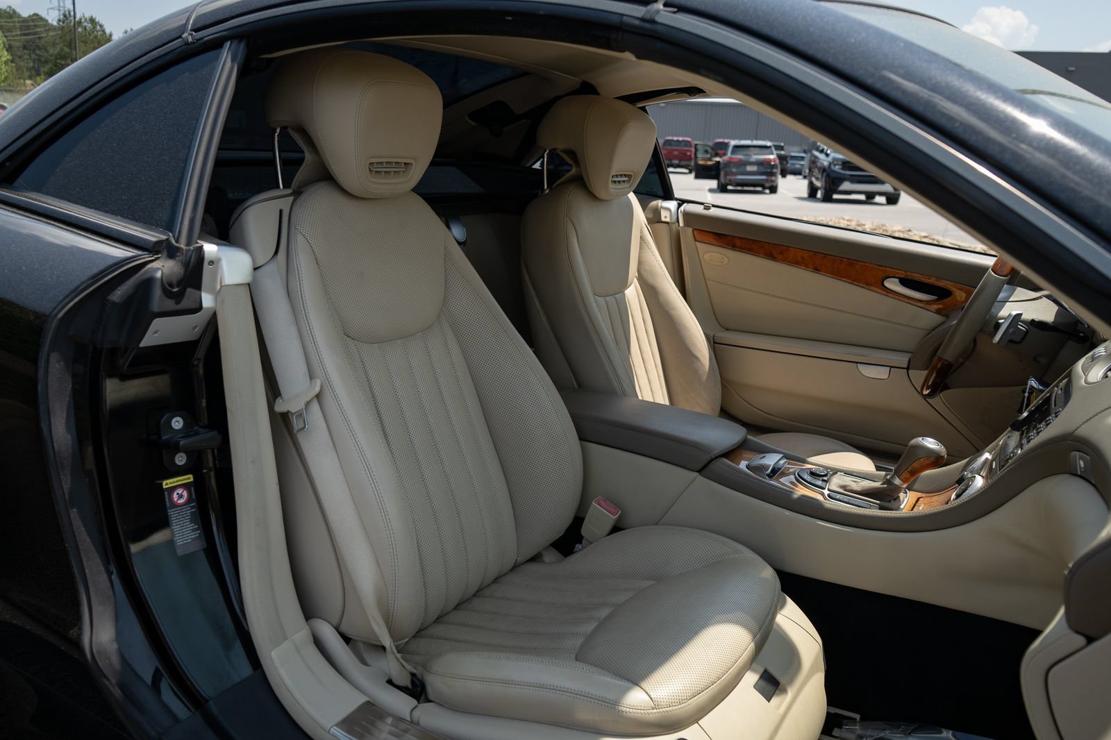 Used 2009 Mercedes-Benz SL 550 image 18