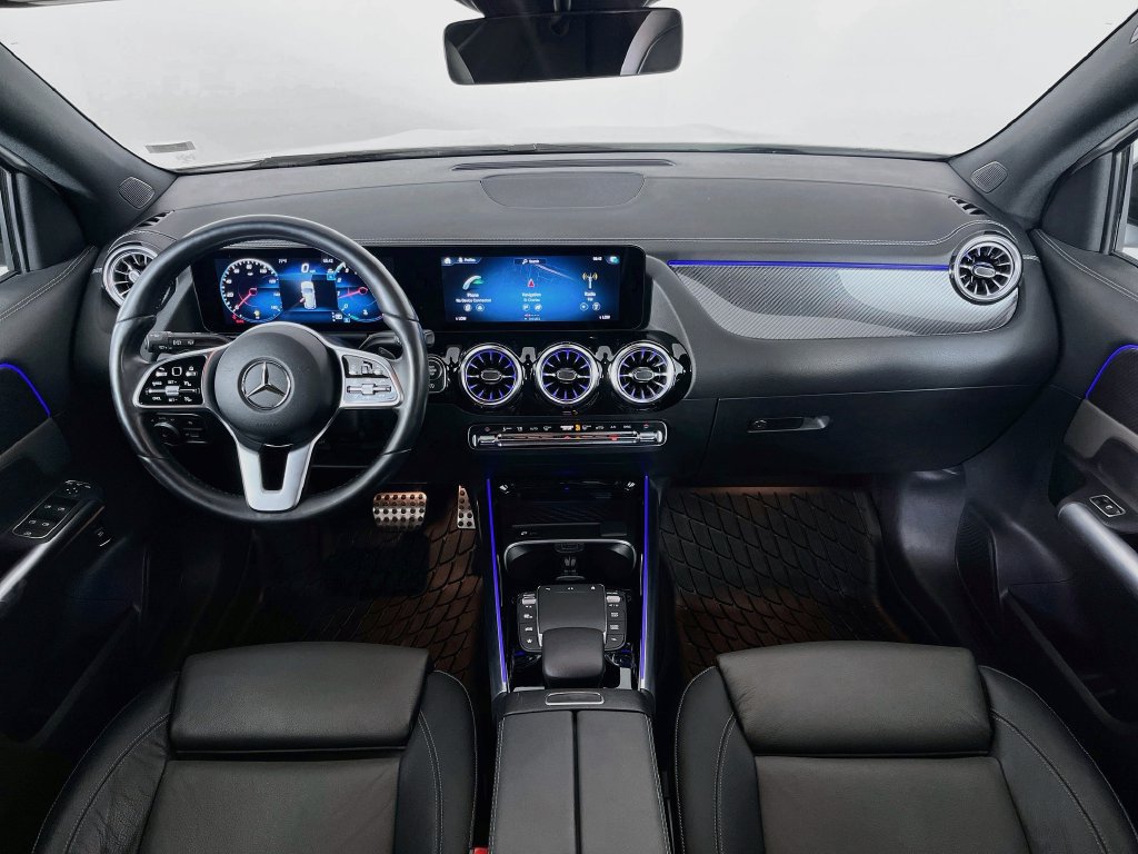 Used 2023 Mercedes-Benz GLA 250 4MATIC w/ AMG Line Exterior image 12