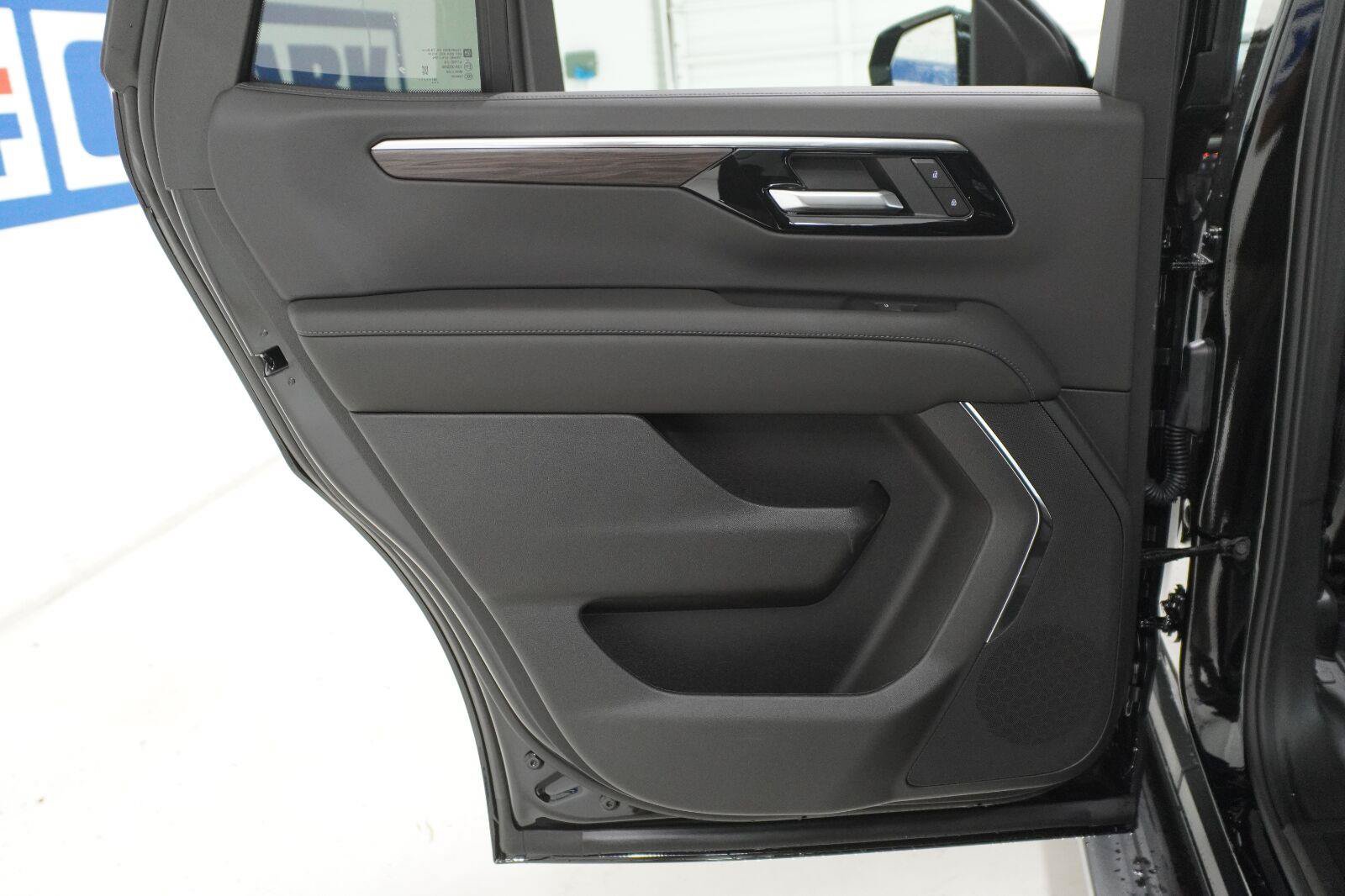 New 2026 Chevrolet Tahoe LS RWD image 30