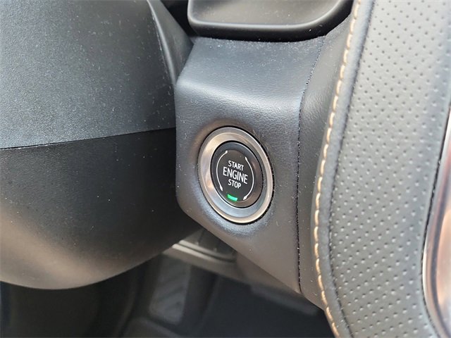 Used 2022 GMC Yukon AT4 w/ Technology Package image 21