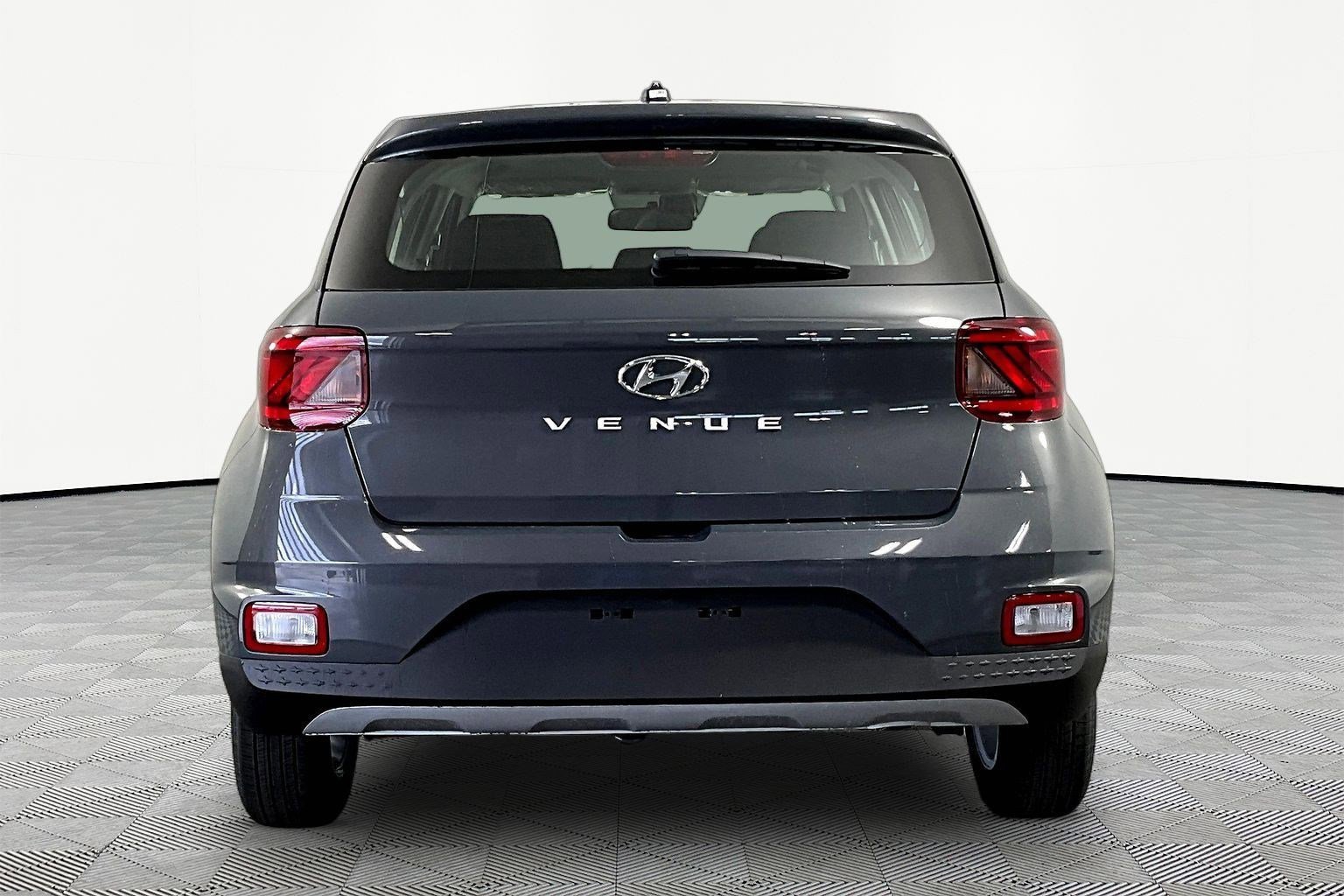 New 2026 Hyundai Venue SE FWD image 5
