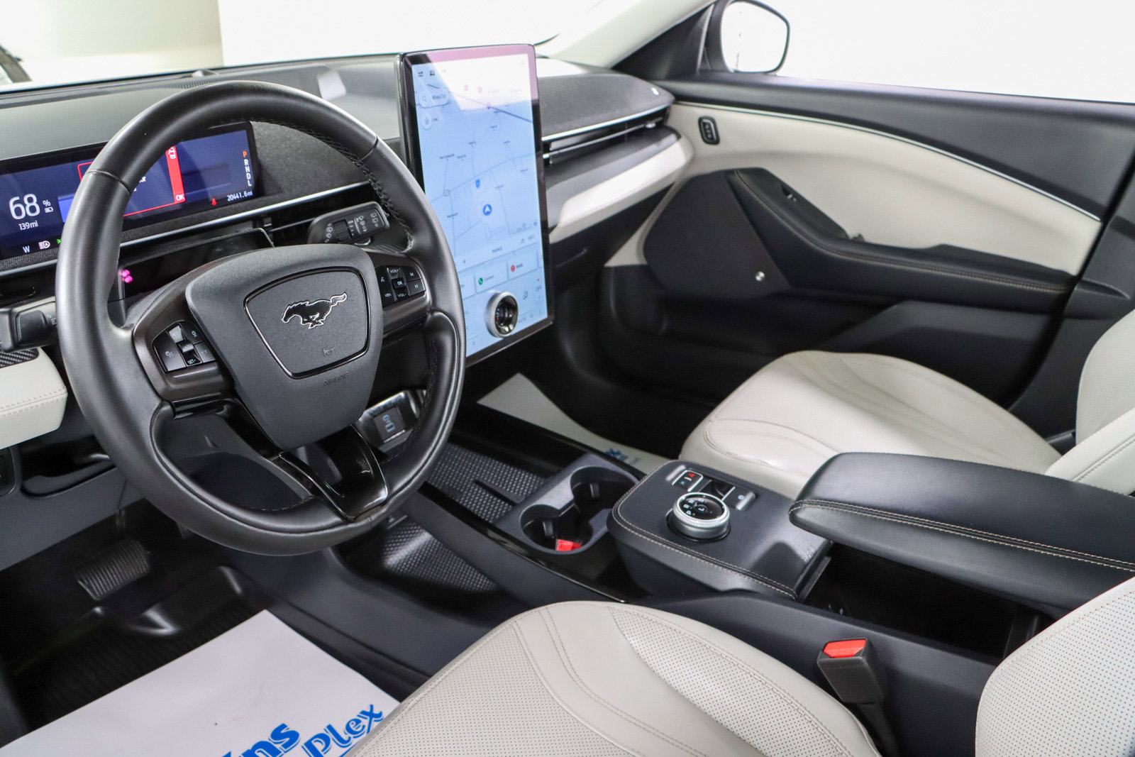 Used 2023 Ford Mustang Mach-E Premium image 23