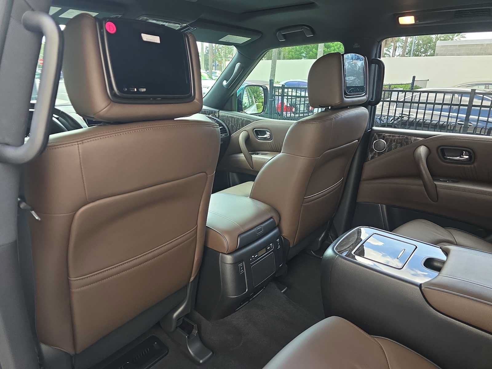 Used 2021 Nissan Armada Platinum w/ Captain's Chairs Package RWD image 14