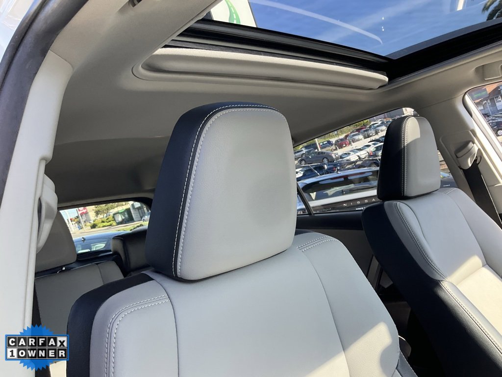 Used 2017 Toyota RAV4 Limited image 62