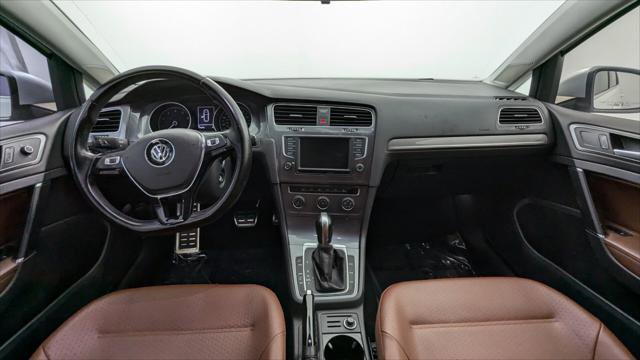 Used 2017 Volkswagen Golf Alltrack SEL image 24