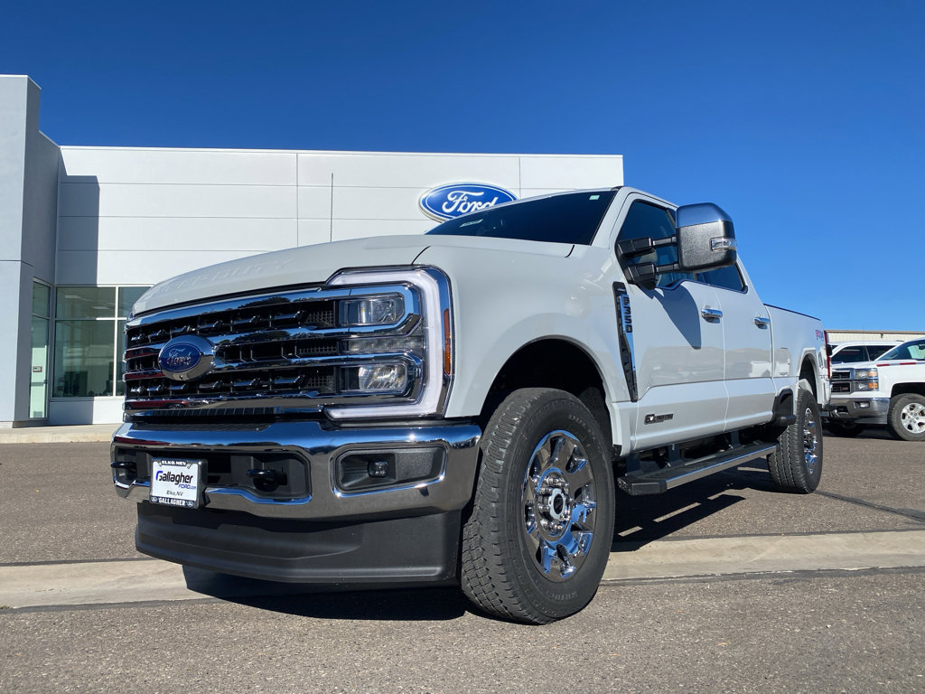 New 2026 Ford F350 4x4 Crew Cab Super Duty