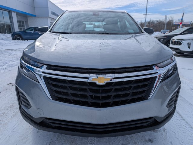 Used 2024 Chevrolet Equinox LS image 8
