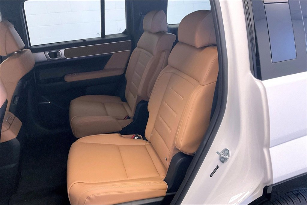 New 2026 Hyundai Santa Fe Calligraphy w/ Tow & Go Package image 10