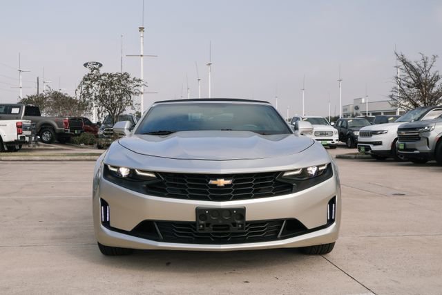 Used 2019 Chevrolet Camaro LT image 2