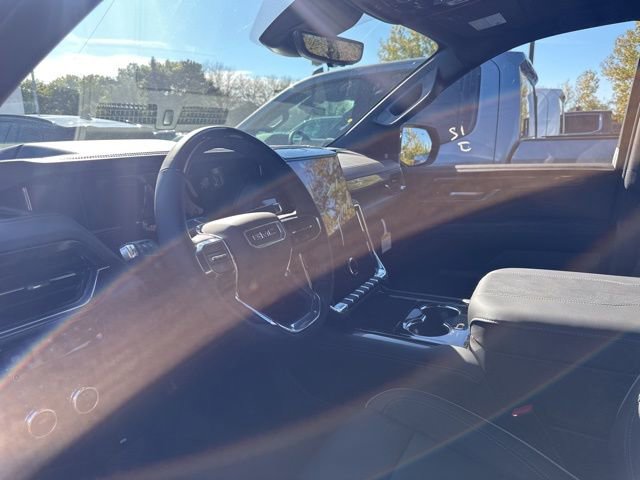 New 2026 GMC Yukon Elevation w/ Elevation Premium Package image 16