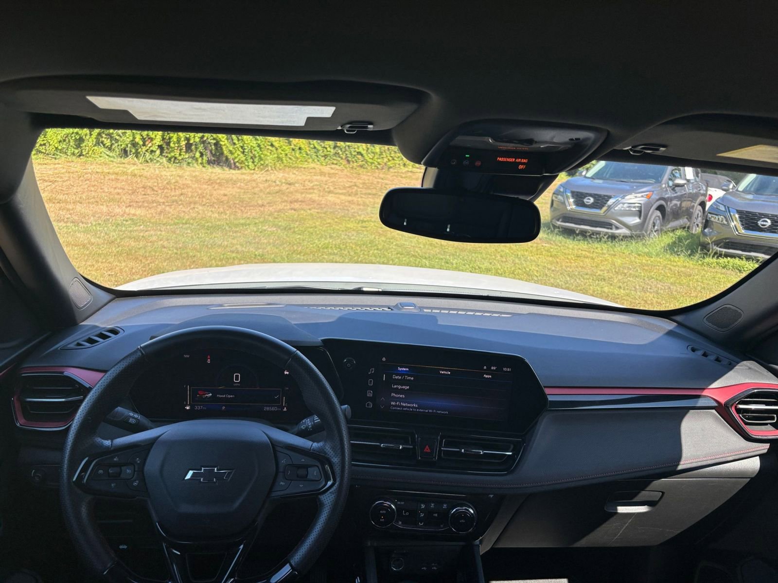 Used 2024 Chevrolet TrailBlazer RS w/ Convenience Package image 33