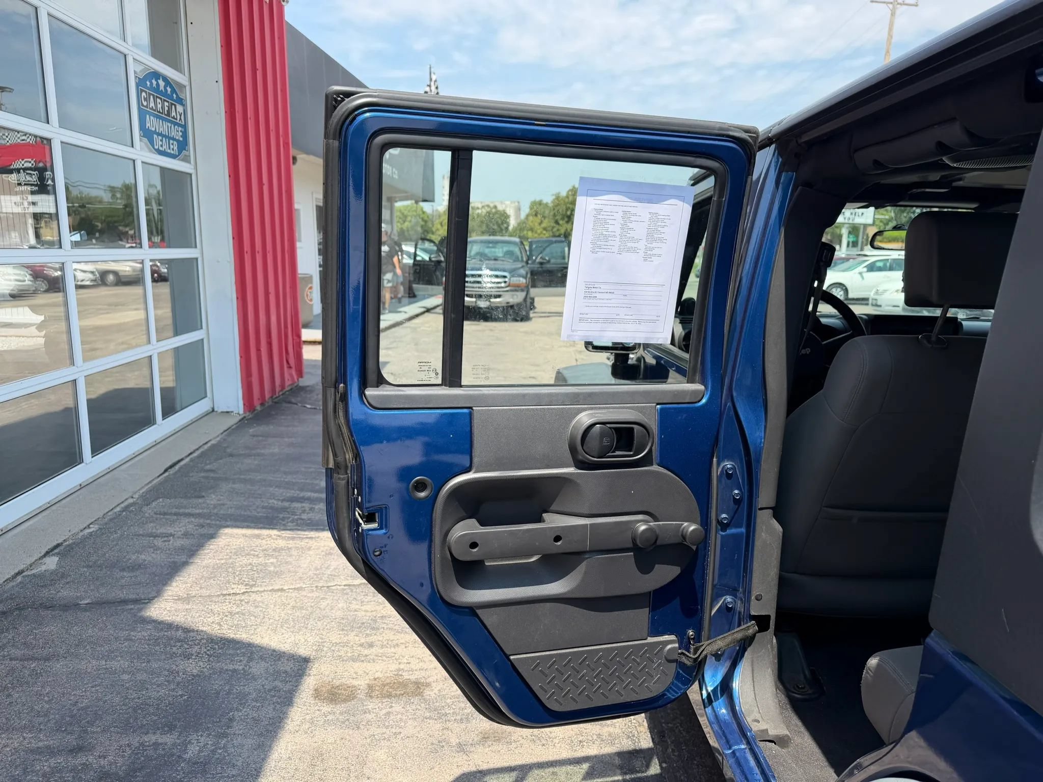 Used 2010 Jeep Wrangler Unlimited Sport AWD/4WD image 11