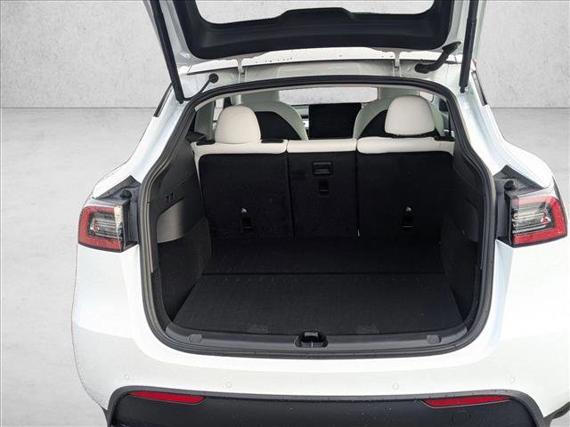 Used 2022 Tesla Model Y Performance image 7