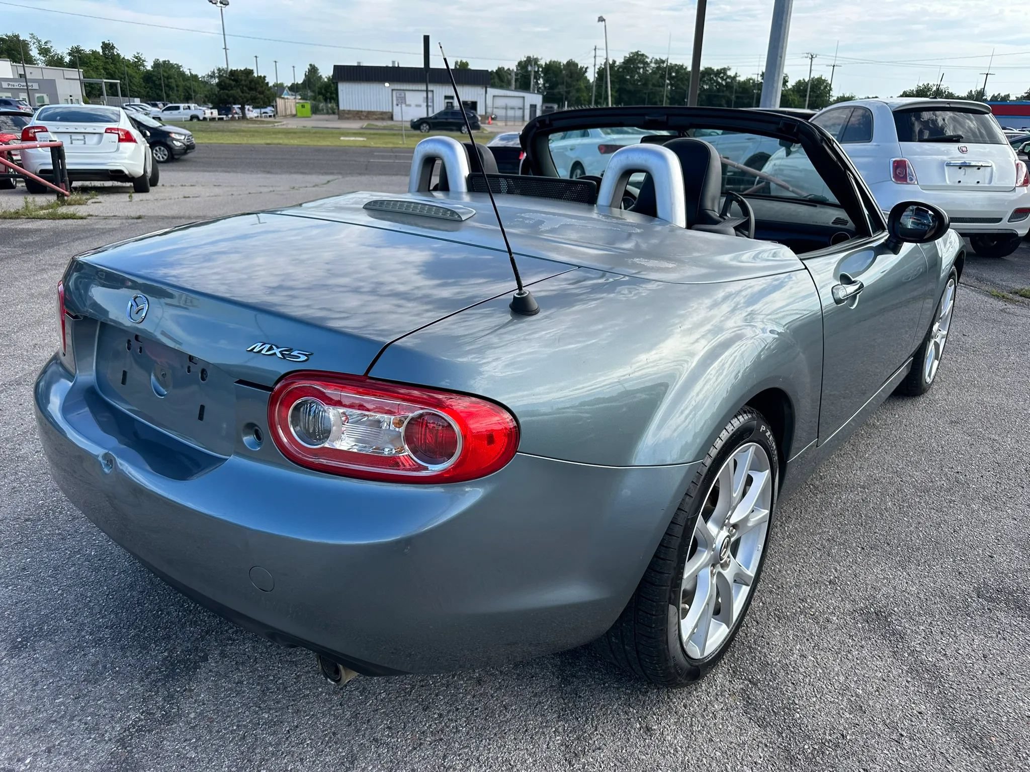Used 2013 MAZDA MX-5 Miata Grand Touring RWD image 40