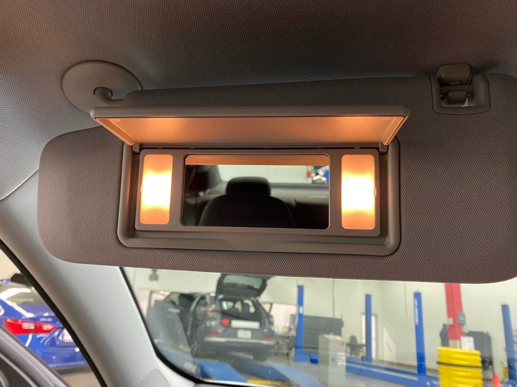 Used 2024 Chevrolet Malibu LT image 33