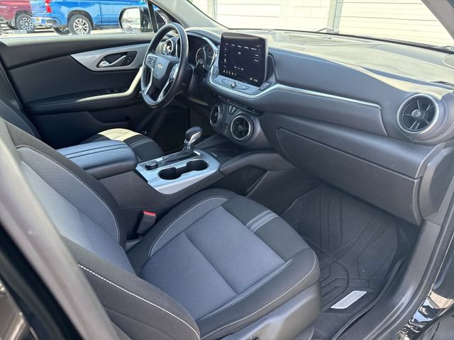 Used 2024 Chevrolet Blazer LT w/ Convenience Package FWD image 27