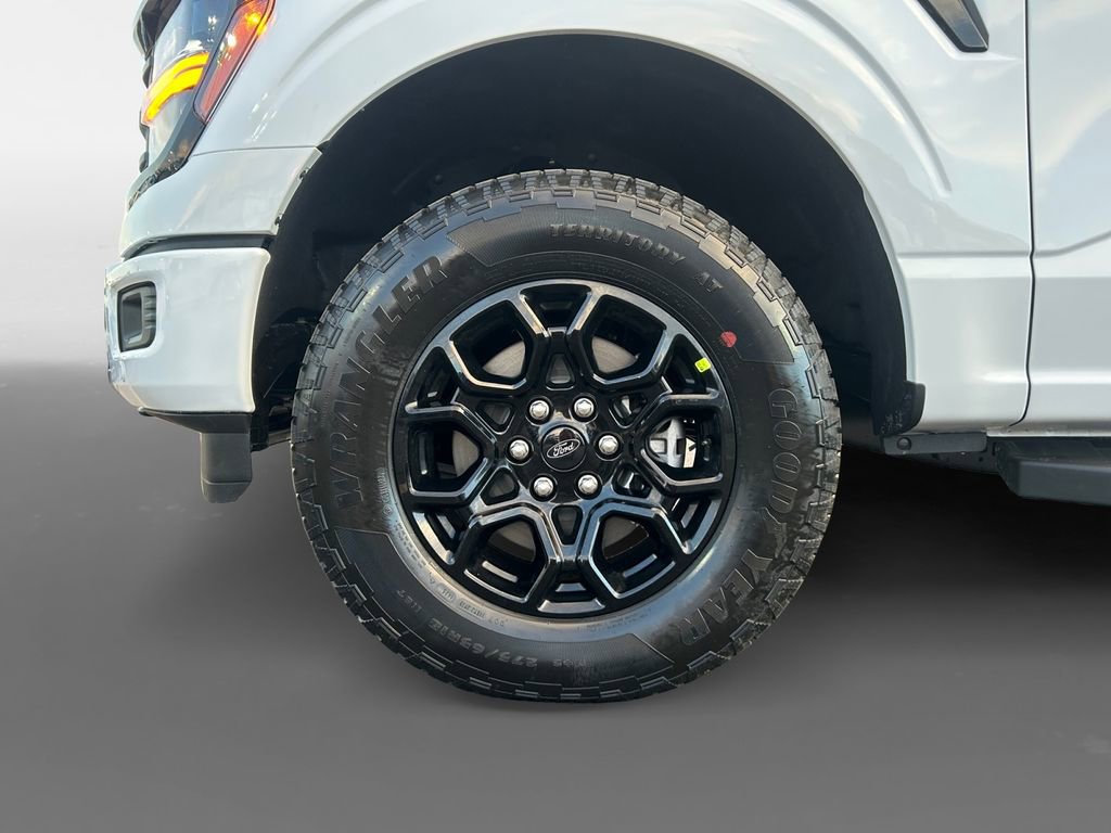 New 2025 Ford F150 XLT w/ Equipment Group 302A MID image 43