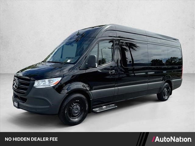Used 2023 Mercedes-Benz Sprinter 2500 image 1