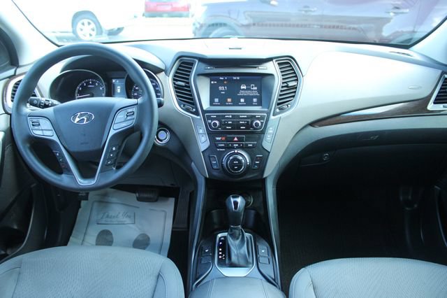 Used 2018 Hyundai Santa Fe Sport w/ 2.4L Value Package 02 FWD image 16