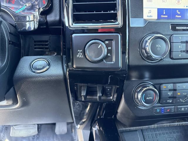 Used 2020 Ford F250 Lariat w/ Lariat Ultimate Package AWD/4WD image 26