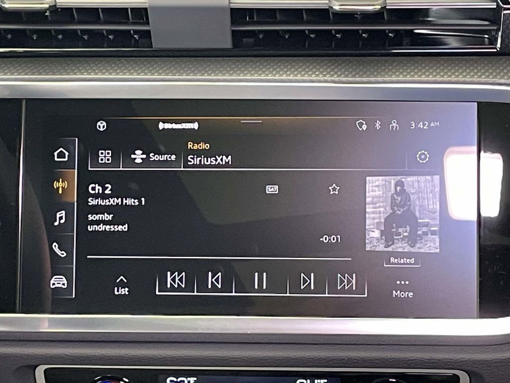 New 2025 Audi Q3 2.0T Premium image 28