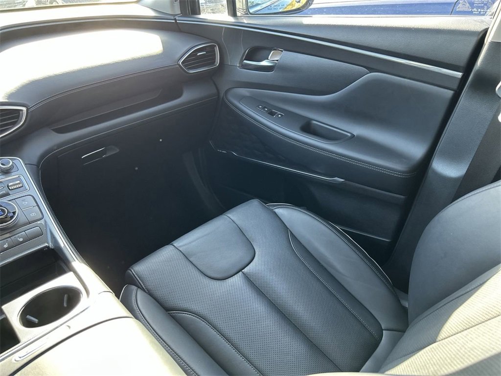 Used 2021 Hyundai Santa Fe SEL Premium image 5
