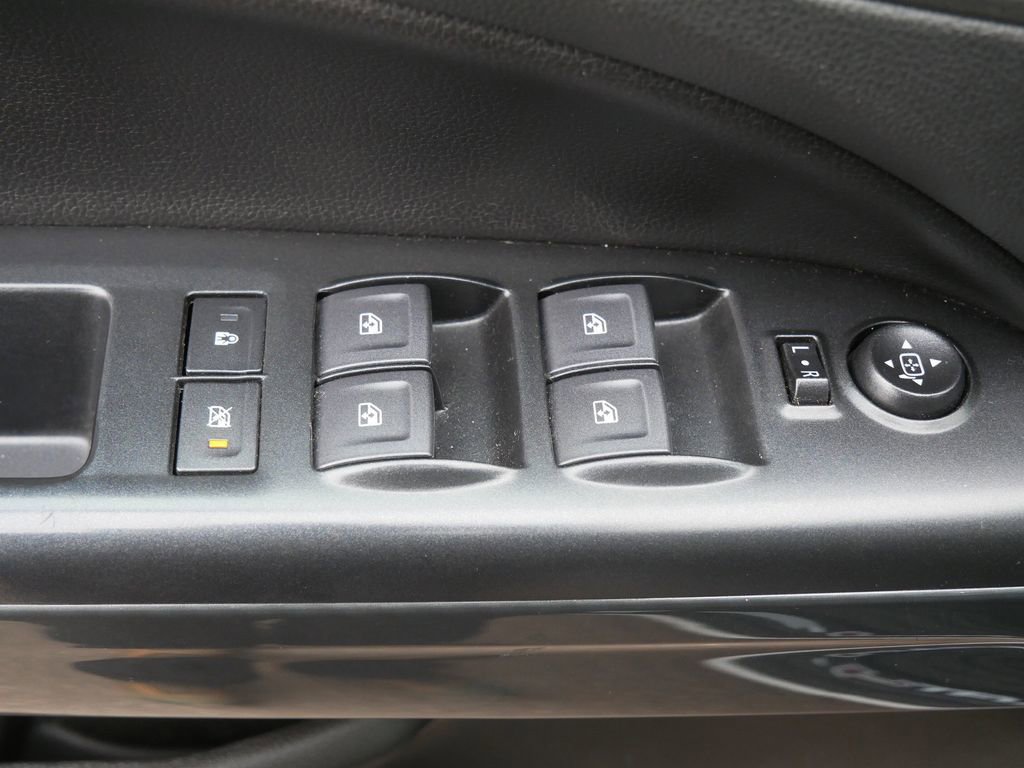 Used 2022 GMC Canyon AT4 w/ Trailering Package image 16