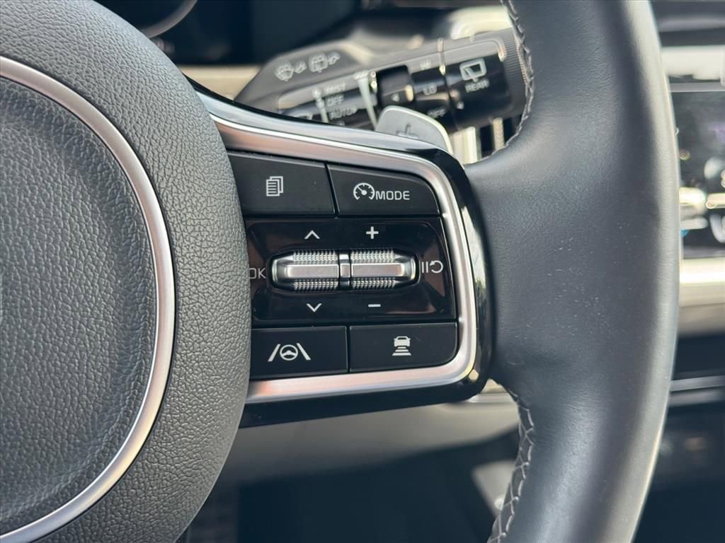 Certified 2023 Kia Sorento SX Prestige AWD/4WD image 22