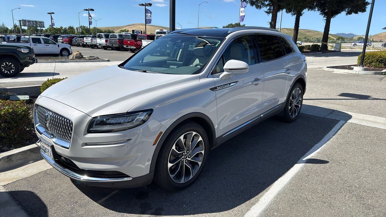 Used 2021 Lincoln Nautilus Reserve w/ Equipment Group 201A